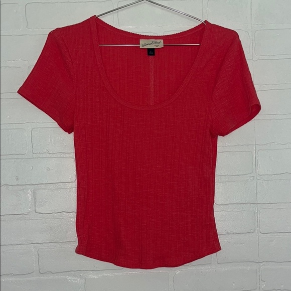 Universal Thread Tops - Universal Thread Womens Bright Short Sleeve Top Cotton Blend Material Large